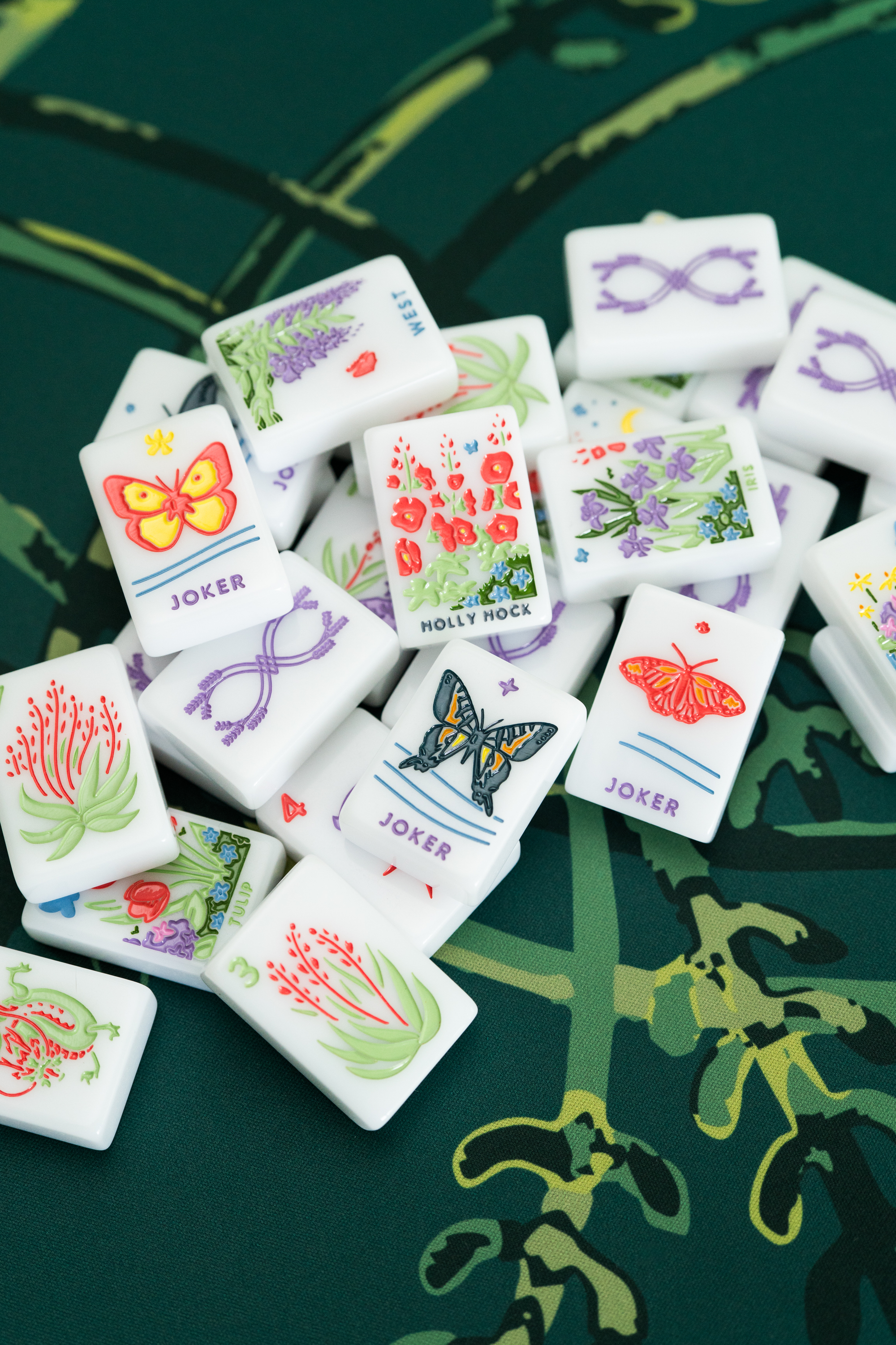 Mariposa Tiles